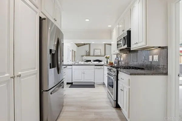 $2,300,000 | 825 Santa Hidalga, Solana Beach, CA 92075