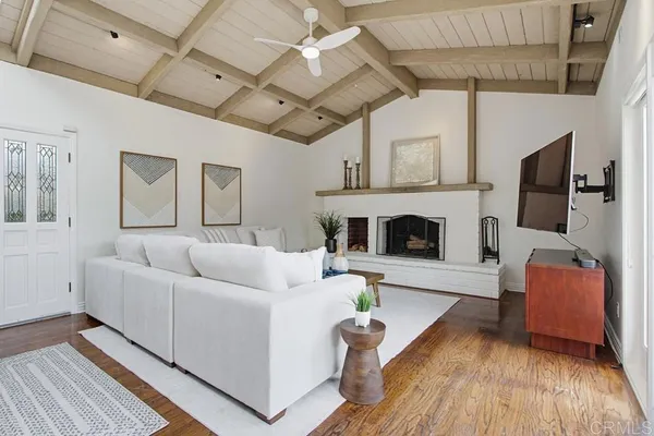 $2,300,000 | 825 Santa Hidalga, Solana Beach, CA 92075