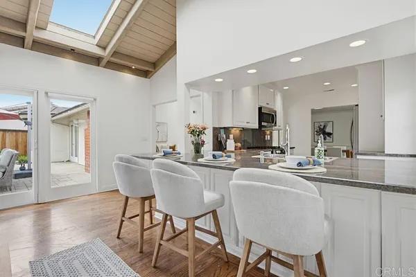 $2,300,000 | 825 Santa Hidalga, Solana Beach, CA 92075