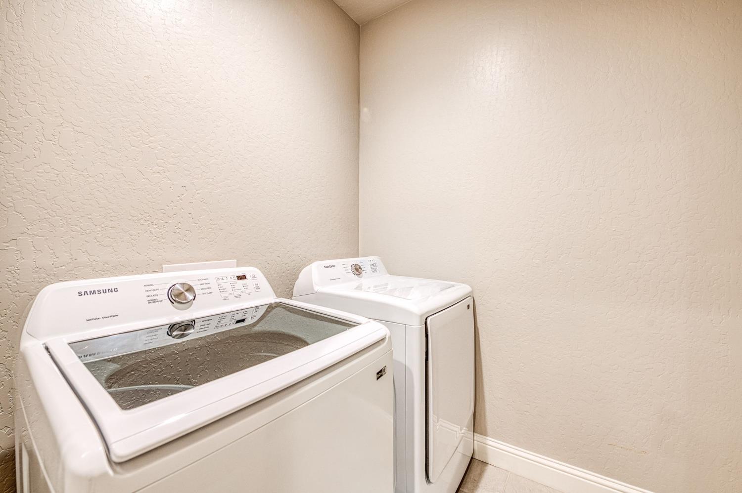4596 Orchard Hills Road Madera, CA 93636 - Photo 12 of 35 Gallery Image 12