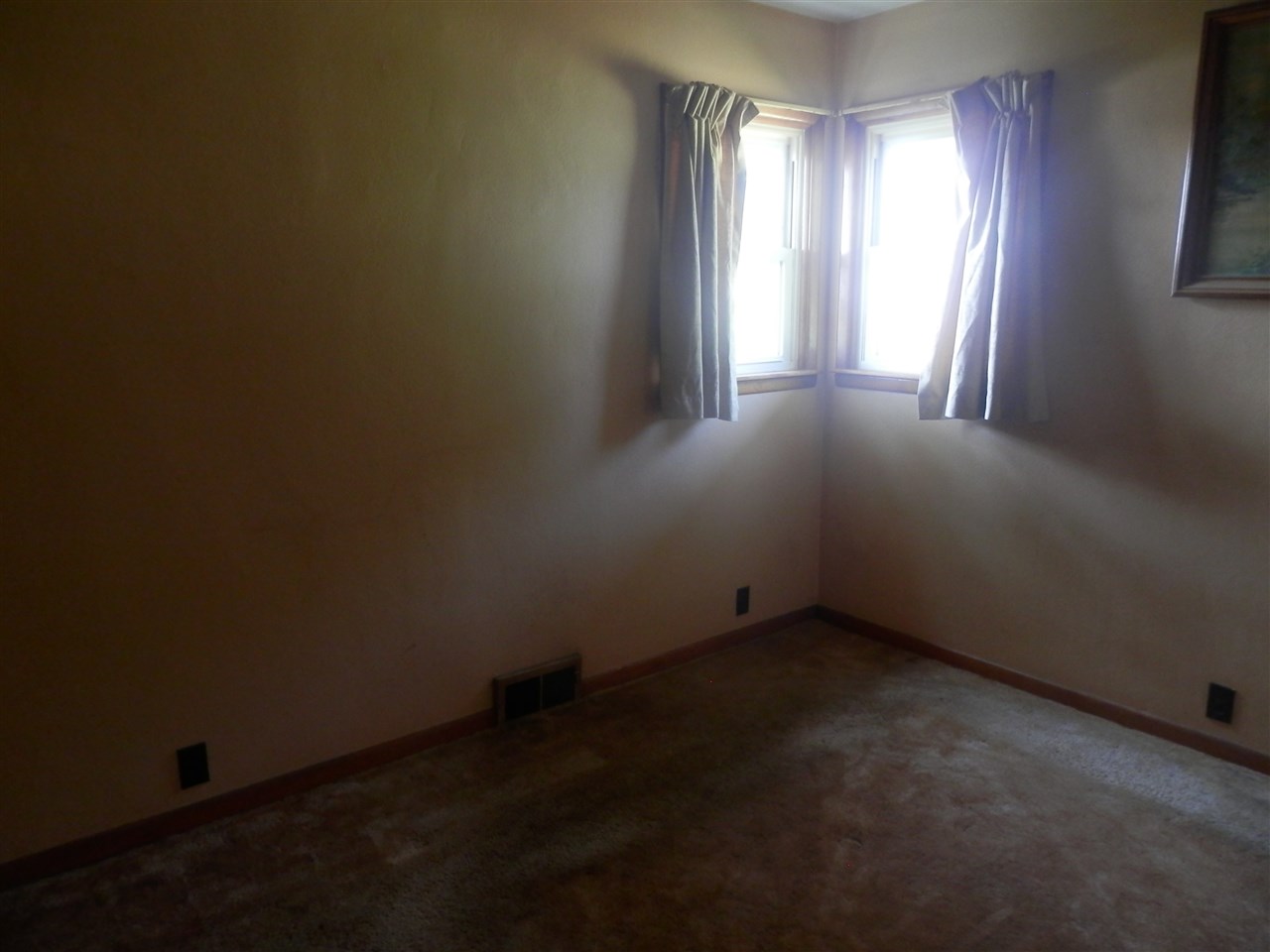 5325 South Fairfax Road Bloomington, IN 47401 - Photo 21 of 23 Gallery Image 21