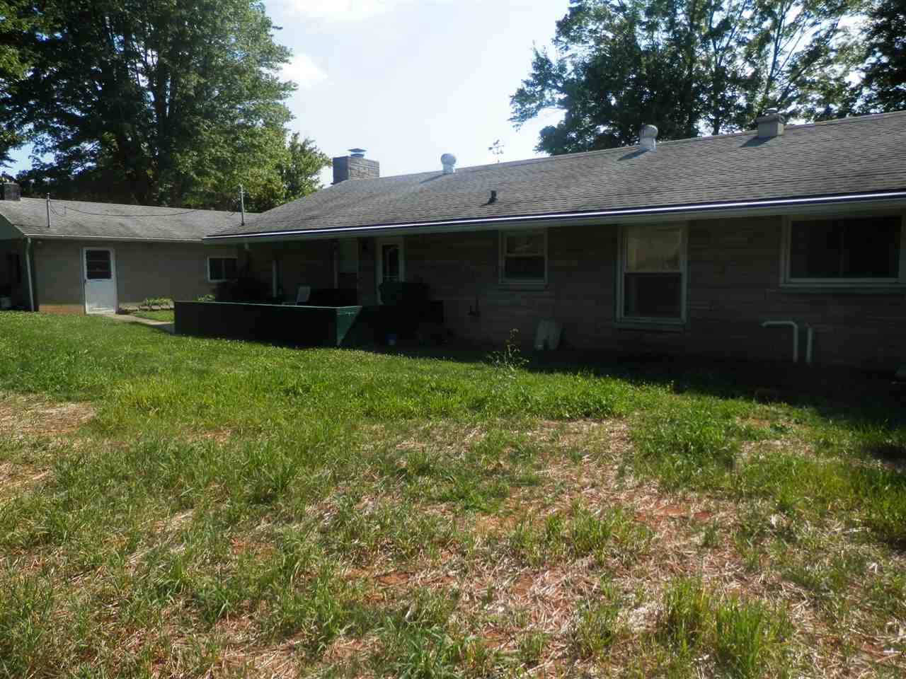 5325 South Fairfax Road Bloomington, IN 47401 - Photo 6 of 23 Gallery Image 6