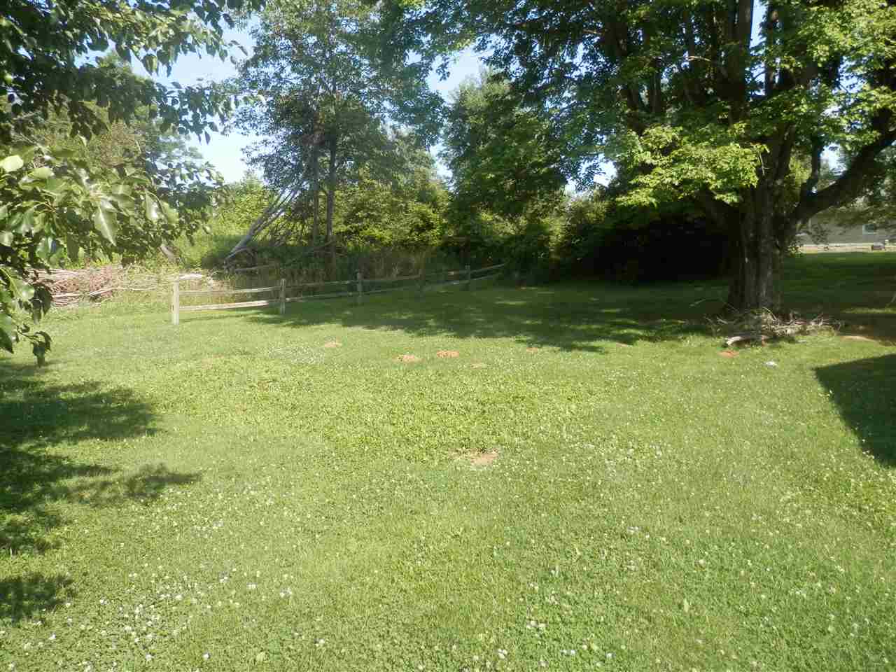 5325 South Fairfax Road Bloomington, IN 47401 - Photo 7 of 23 Gallery Image 7