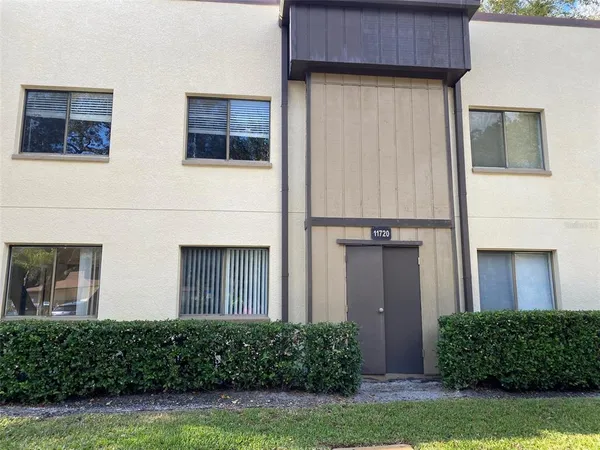 $100,000 | 11720 Raintree Lake Lane, Unit B, Tampa, FL 33617