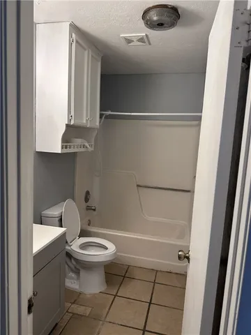 $1,300 | 2008 South 5th Street, Kingsville, TX 78363