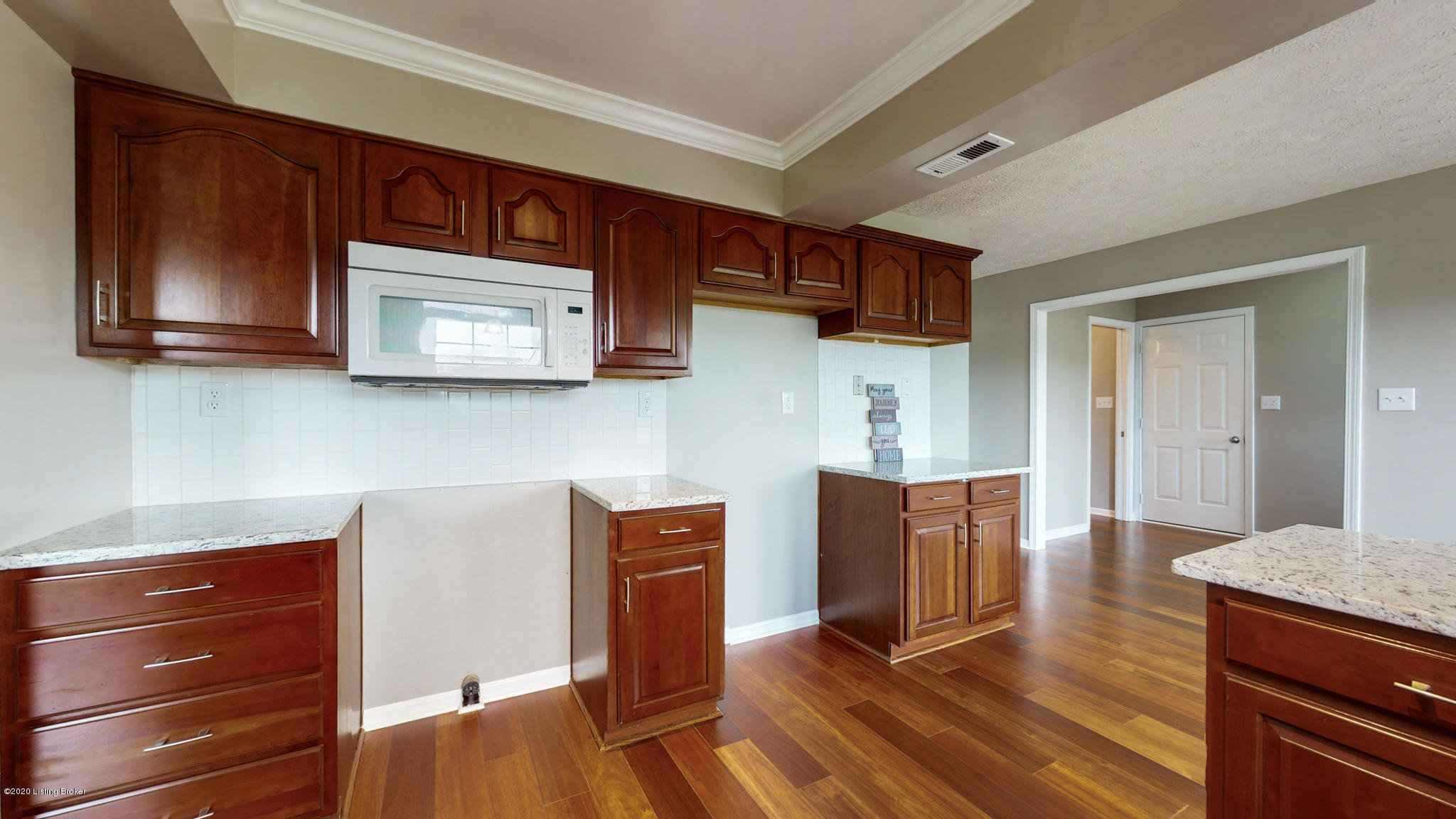 14723 Brush Run Road Louisville, KY 40299 - Photo 6 of 67 14723 Brush Run Rd Louisville KY 40299-1