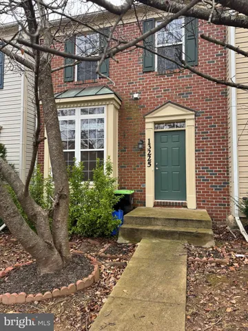 $3,200 | 13225 Lake Geneva Way, Germantown, MD 20874