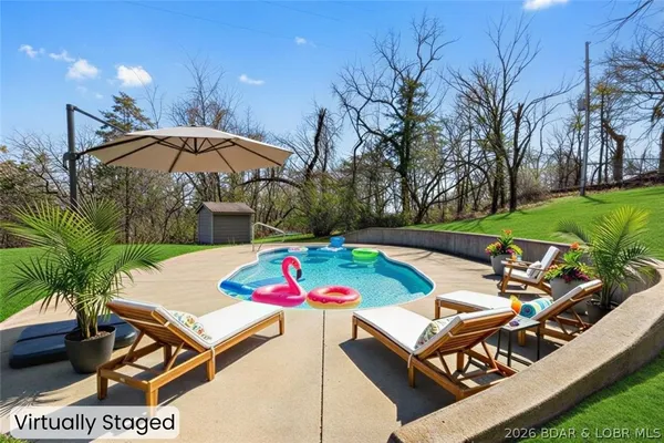 $649,000 | 827 Lake Valley Drive, Camdenton, MO 65020
