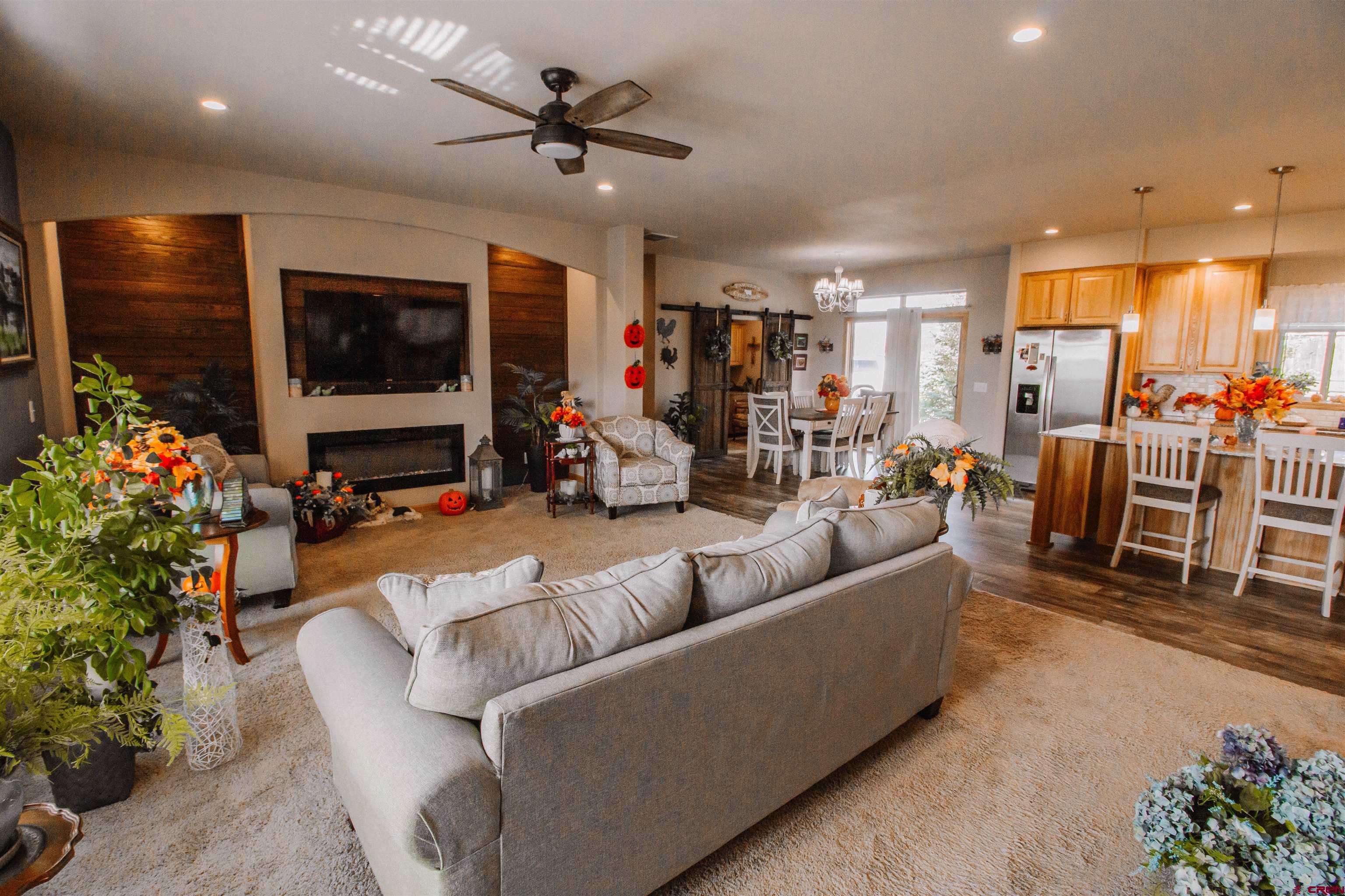 10203 Bostwick Park Road Montrose, CO 81401 - Photo 22 of 40
