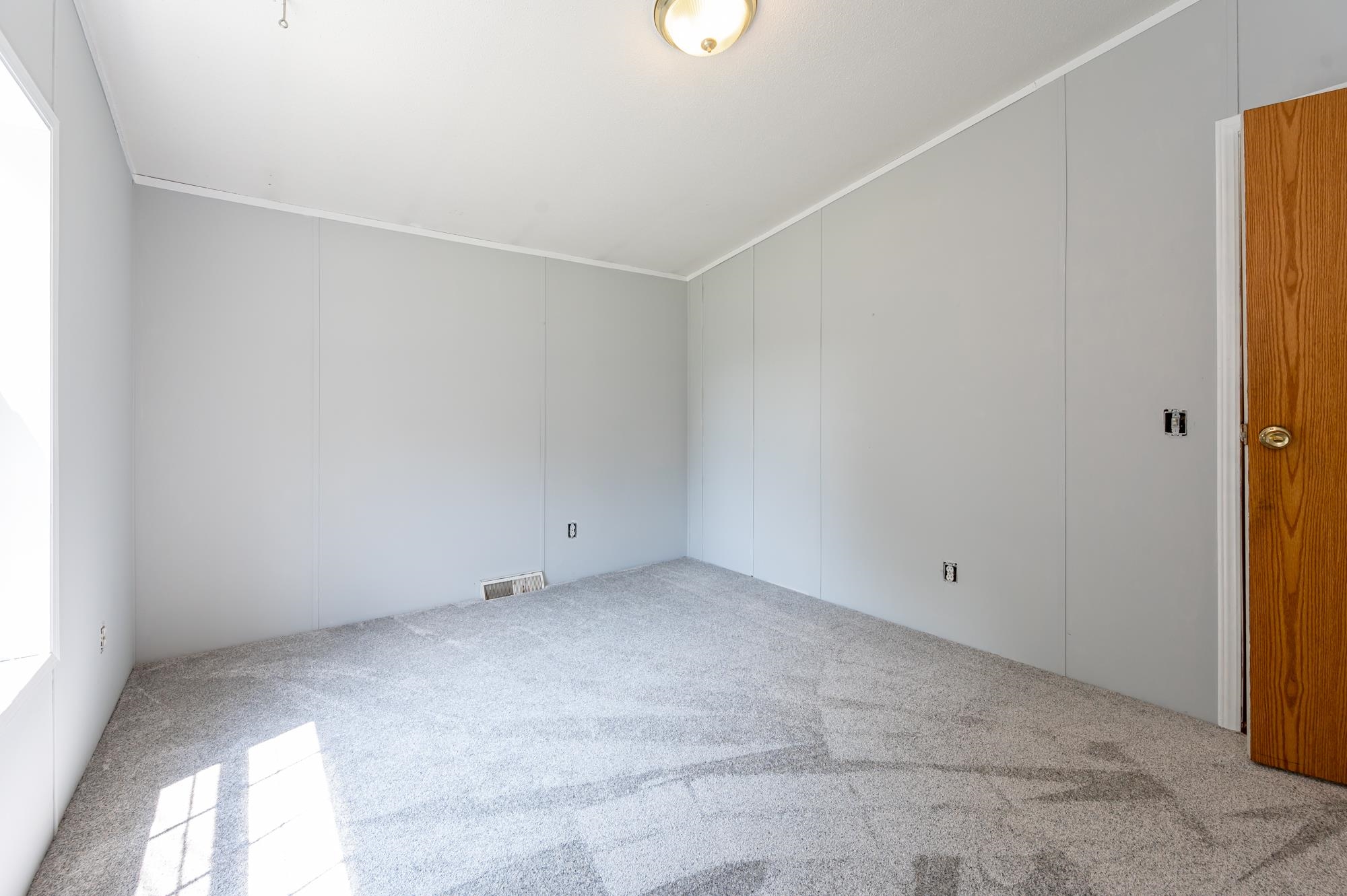 104 Durgin Road Bennington, NH 03442 - Photo 21 of 40