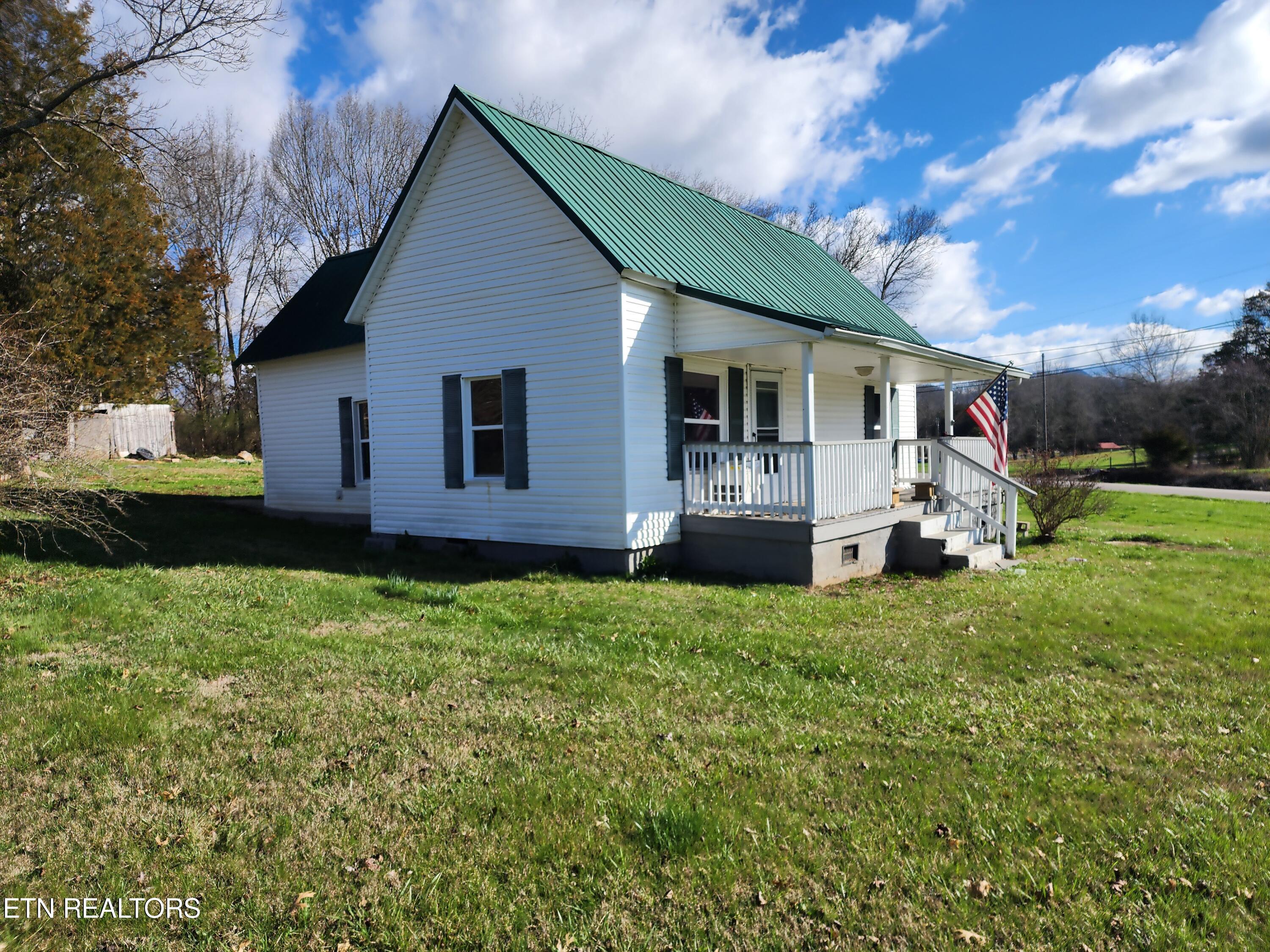 7915 Corryton Luttrell Road Corryton, TN 37721 - Photo 11 of 32 20240310_104800