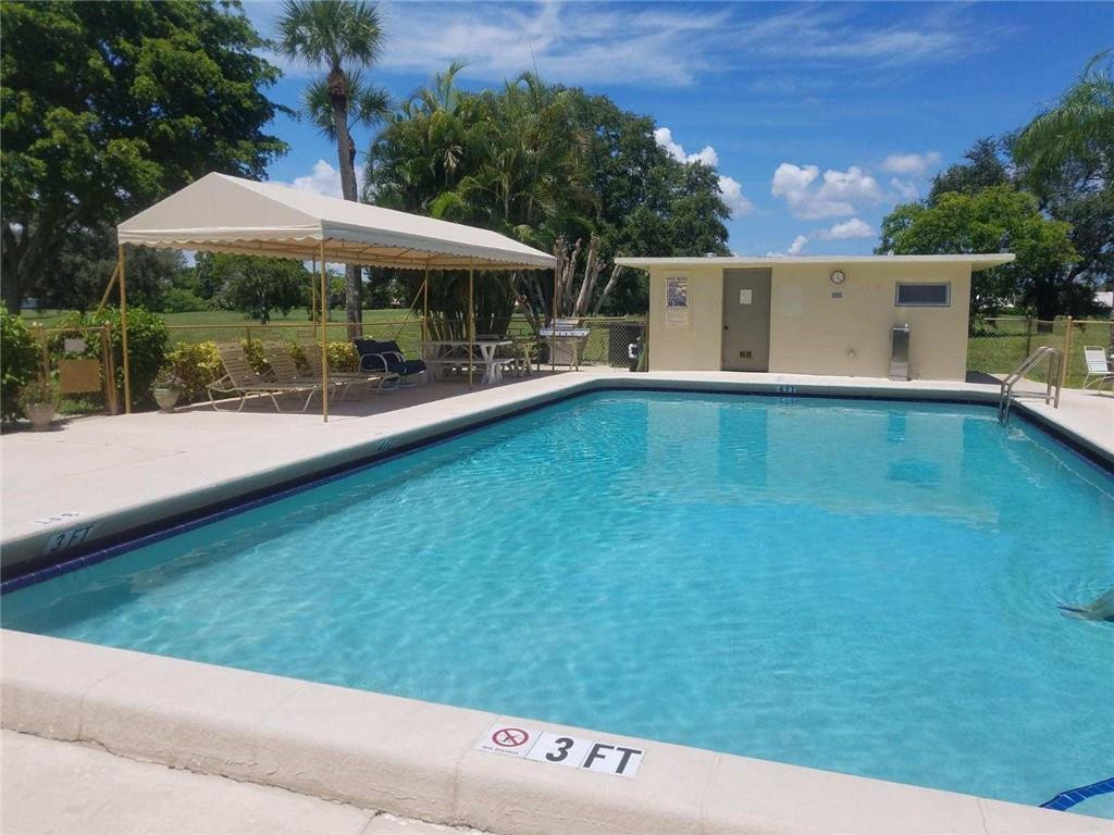 5701 Northwest 2nd Avenue, Unit 214 Boca Raton, FL 33487 - Photo 2 of 9 Photo 2