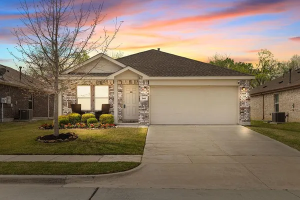 $298,800 | 240 Westpark Drive, Anna, TX 75409