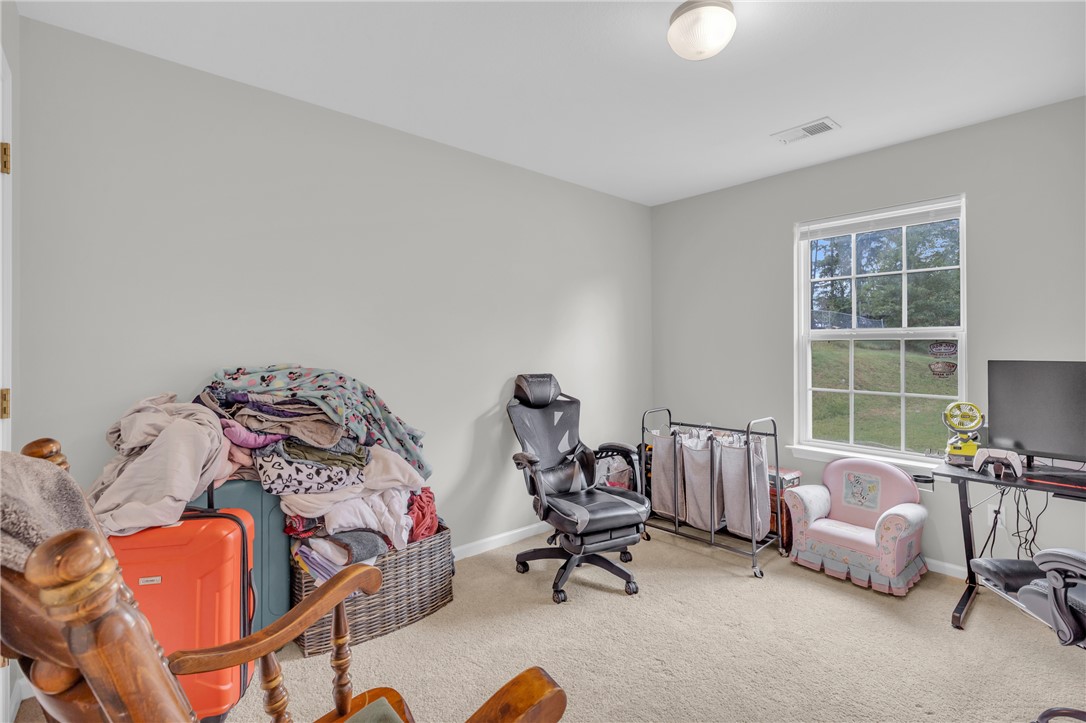 129 St James Court Anderson, SC 29621 - Photo 15 of 33