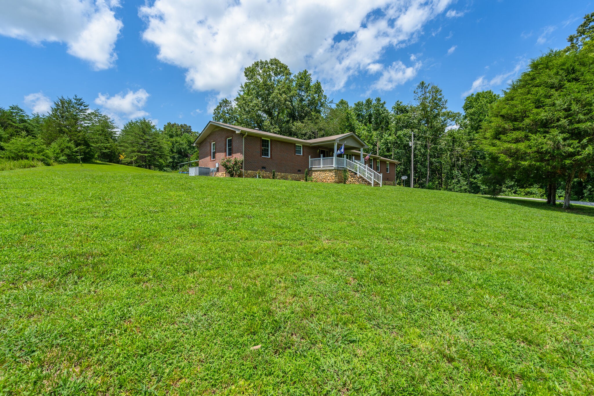 1314 Spring Creek Road Chapmansboro, TN 37035 - Photo 3 of 35 Gallery Image 3