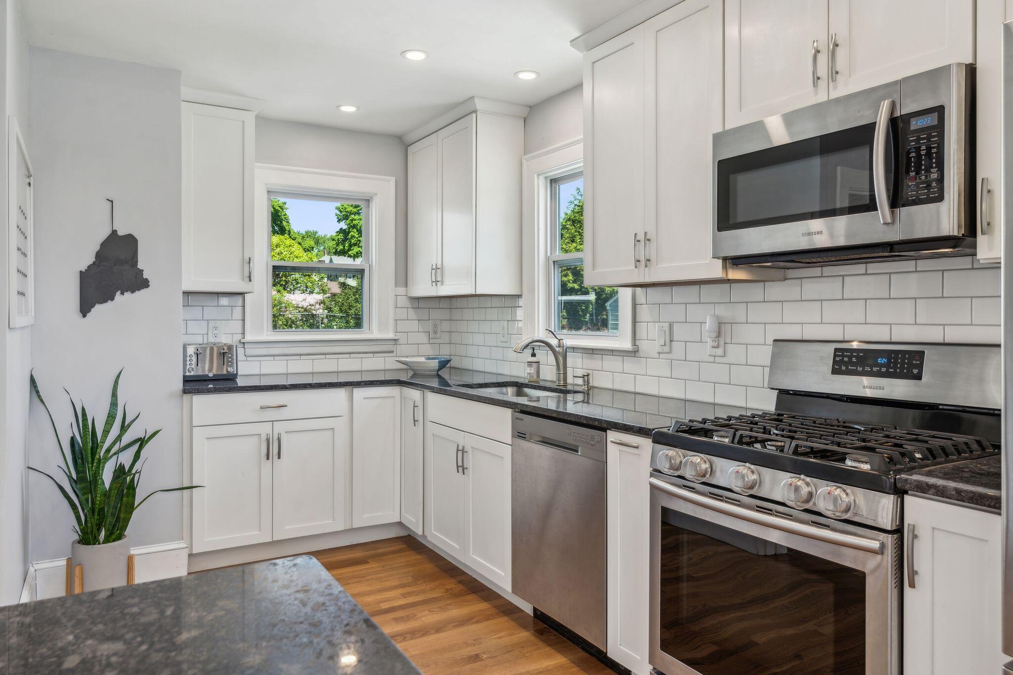 57 Gleckler Road Portland, ME 04103 - Photo 13 of 41 Kitchen