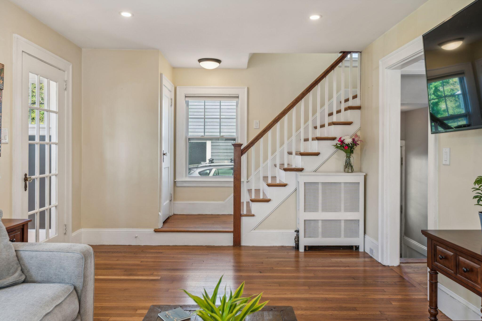 57 Gleckler Road Portland, ME 04103 - Photo 22 of 41 Stairs