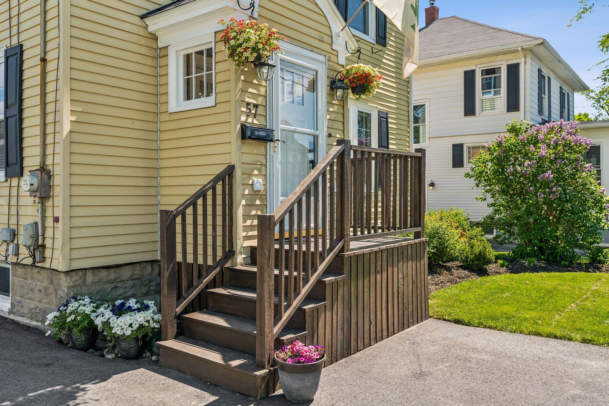 57 Gleckler Road Portland, ME 04103 - Photo 5 of 41 Front Door