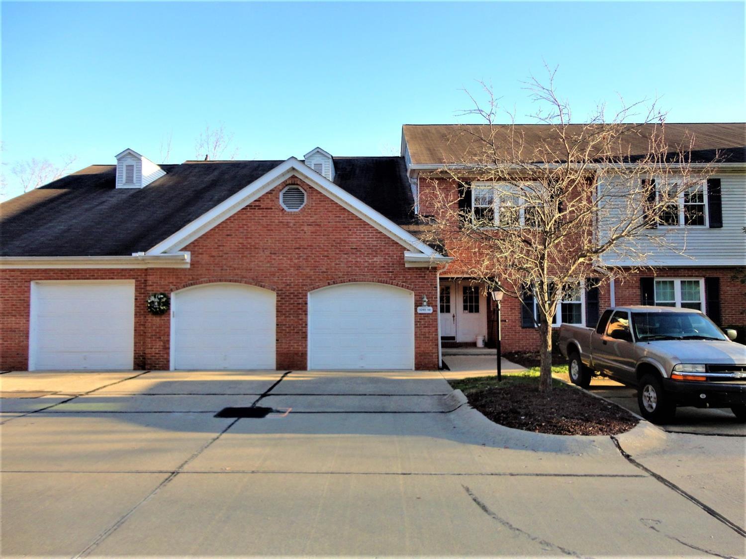 5248 Fox Ridge, Unit 101 Cincinnati, OH 45248 - Photo 1 of 18 Gallery Image 1