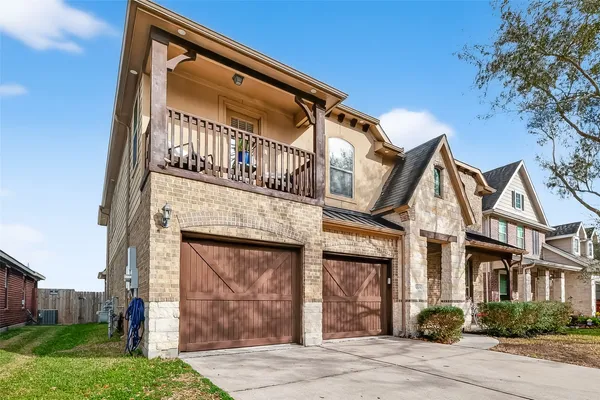 $495,000 | 4305 Dave Alvin Drive, Deer Park, TX 77536