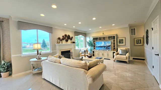 $521,990 | 20125 Preston Lane, Lynwood, IL 60411