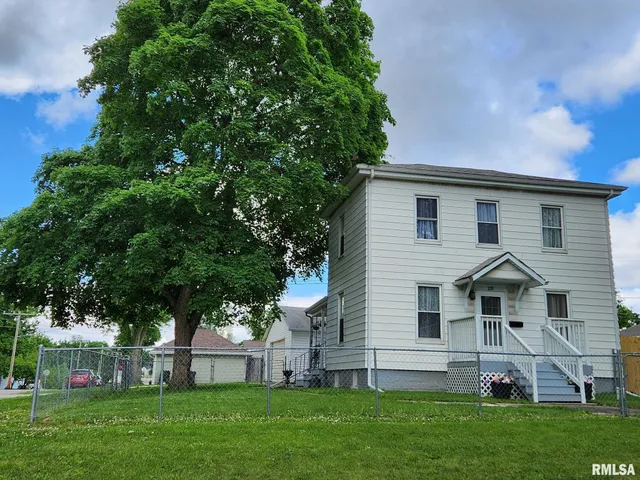 $155,500 | 228 4th Street, Lincoln, IL 62656