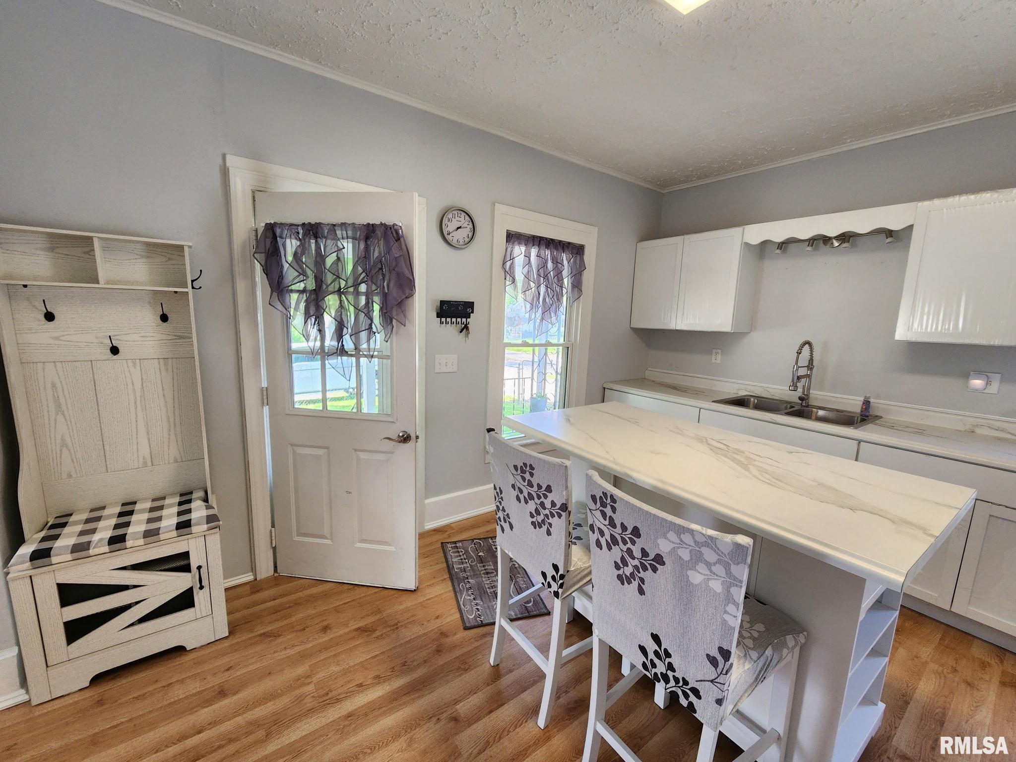 228 4th Street Lincoln, IL 62656 - Photo 18 of 38