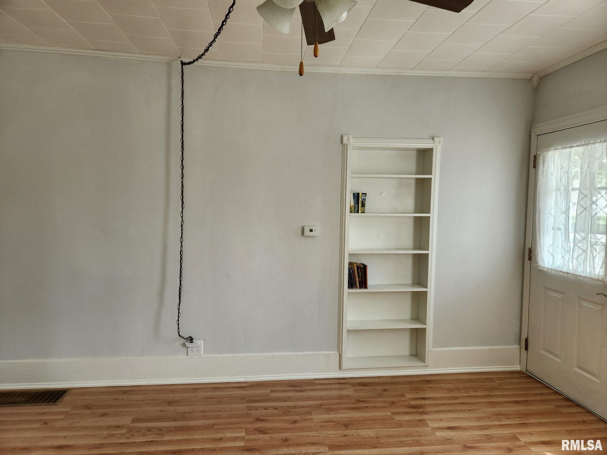 228 4th Street Lincoln, IL 62656 - Photo 27 of 38