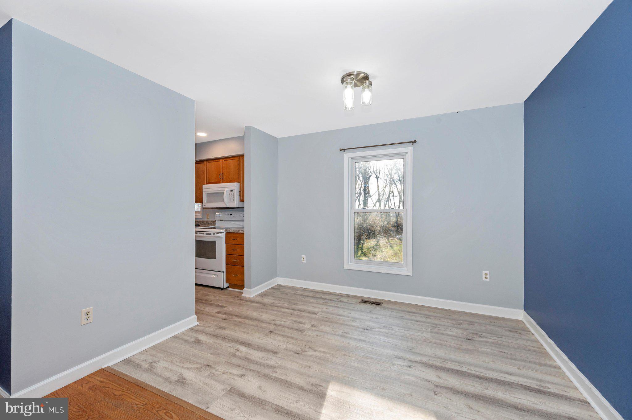 13835 Pryor Road Thurmont, MD 21788 - Photo 13 of 64 Dining Room
