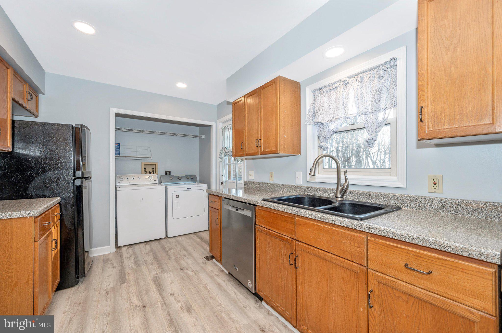 13835 Pryor Road Thurmont, MD 21788 - Photo 26 of 64 Kitchen