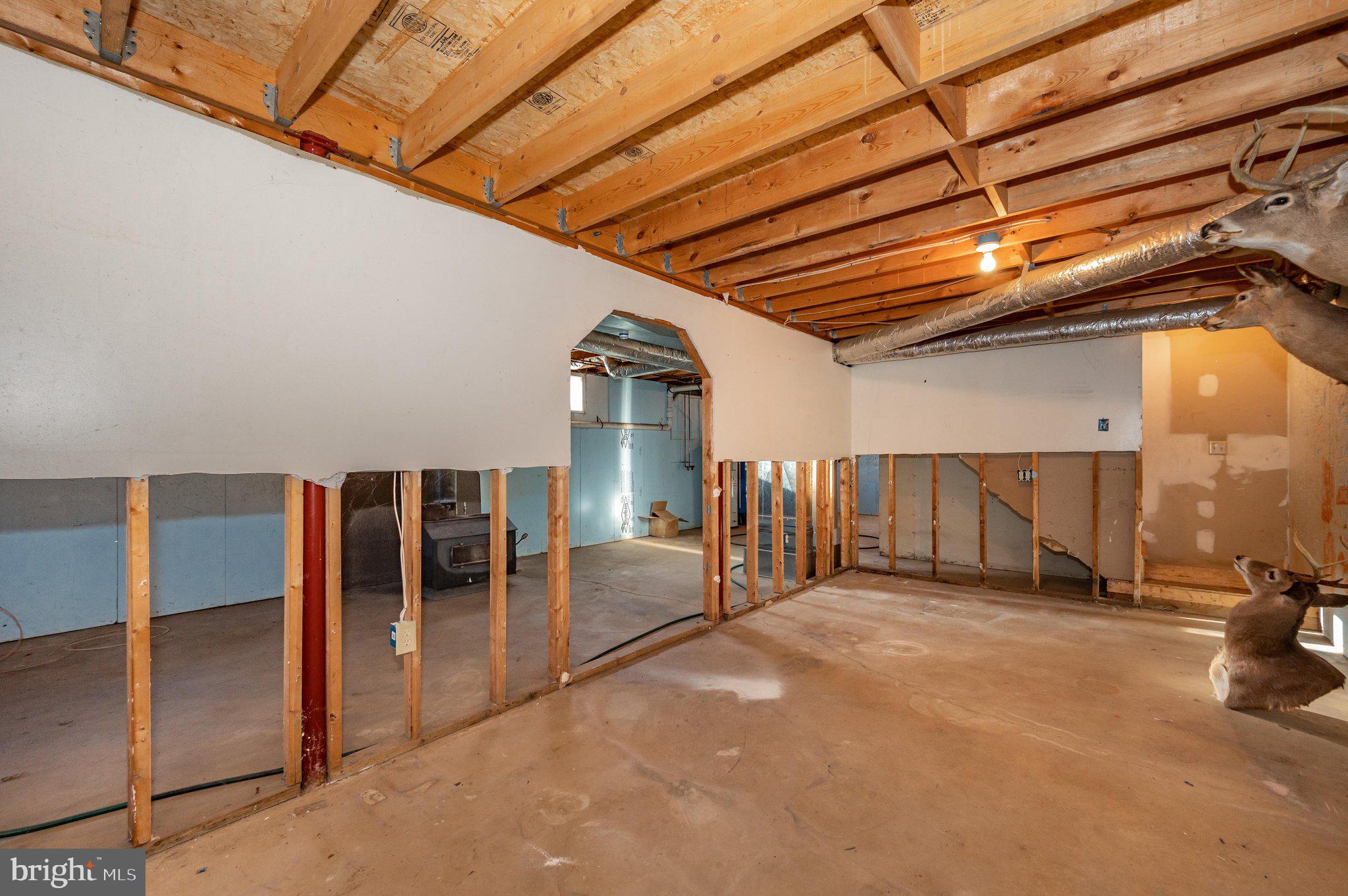 13835 Pryor Road Thurmont, MD 21788 - Photo 40 of 64 Lower Level