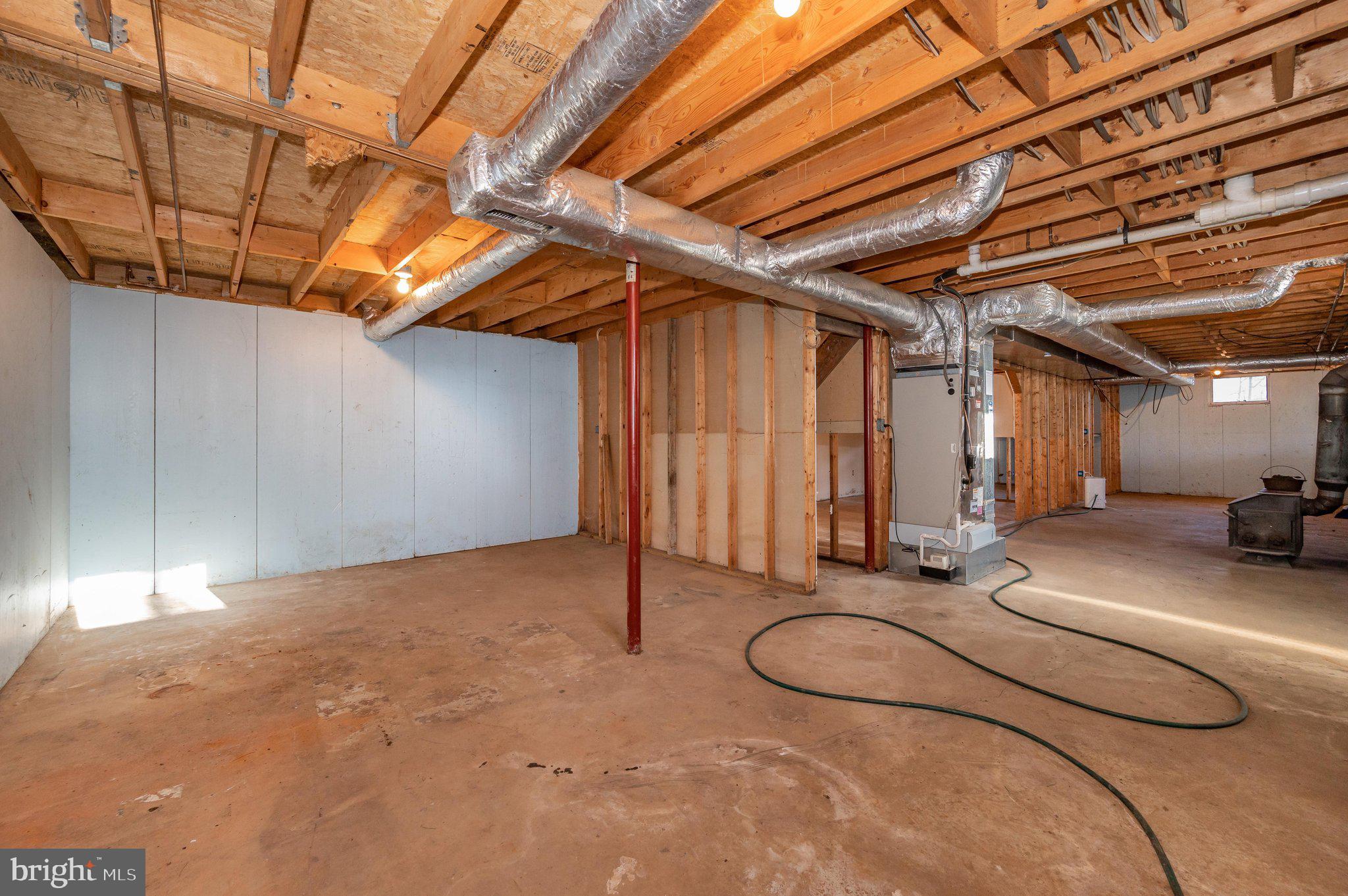 13835 Pryor Road Thurmont, MD 21788 - Photo 46 of 64 Lower Level
