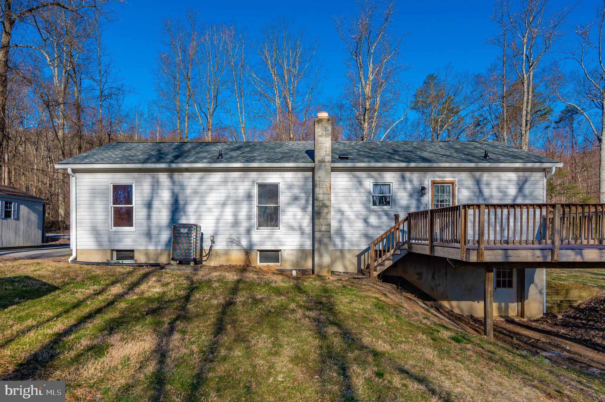 13835 Pryor Road Thurmont, MD 21788 - Photo 51 of 64 Exterior Back