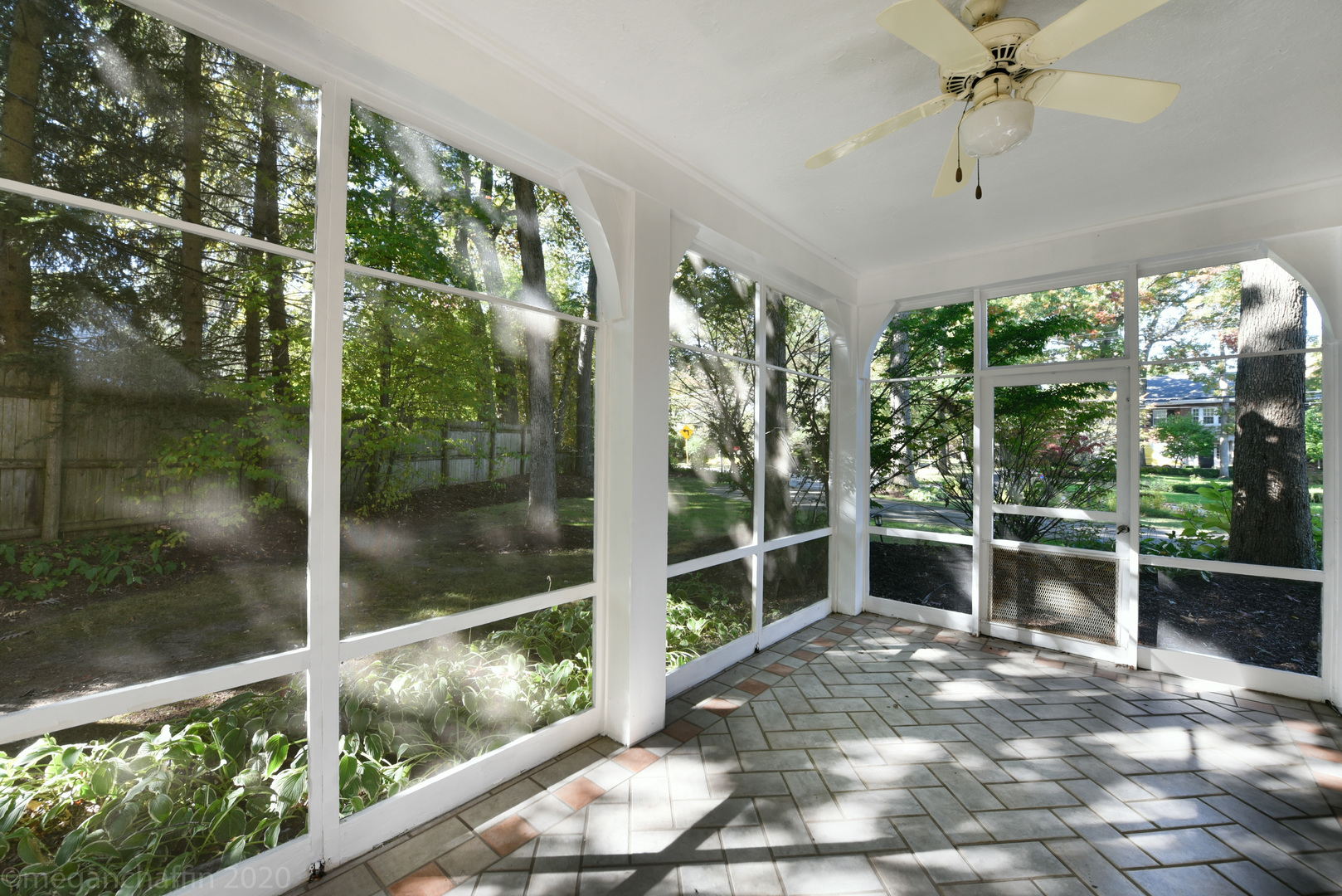 825 Sheridan Road Glencoe, IL 60022 - Photo 7 of 40 a view of outdoor space with balcony