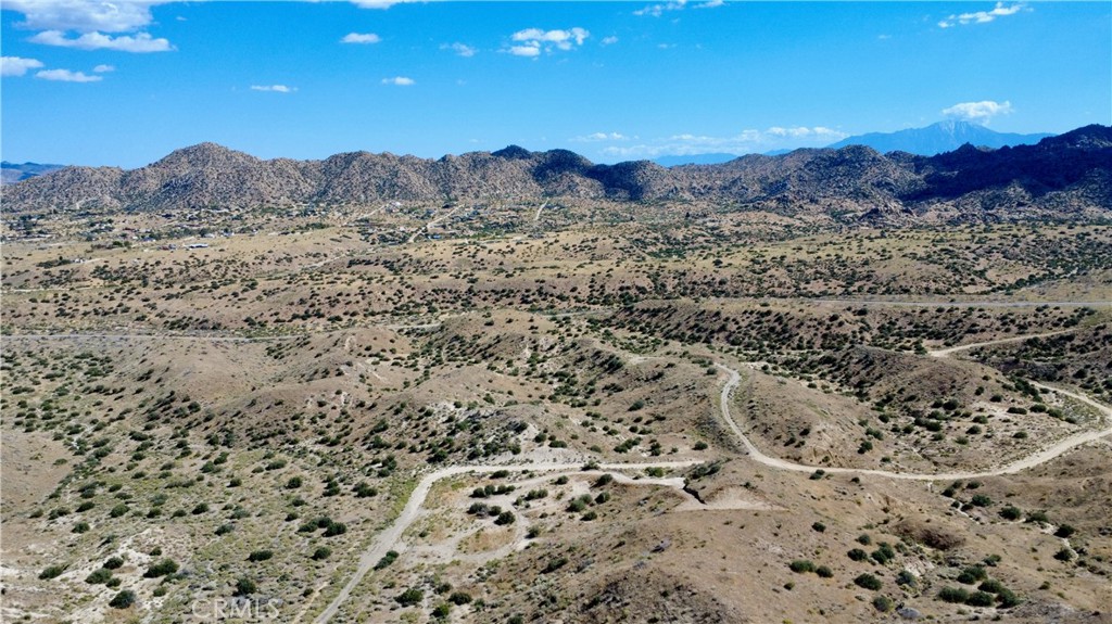 101 Cimarron Road Pioneertown, CA 92268 - Photo 12 of 14