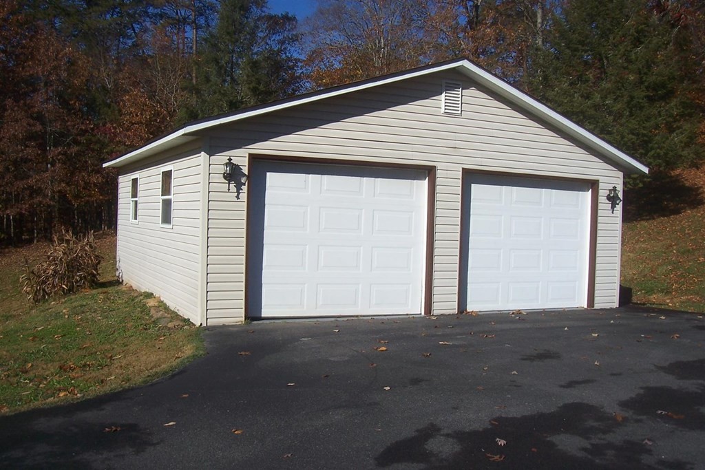 103 McCarter Hollow Road Sevierville, TN 37862 - Photo 4 of 26 Gallery Image 4