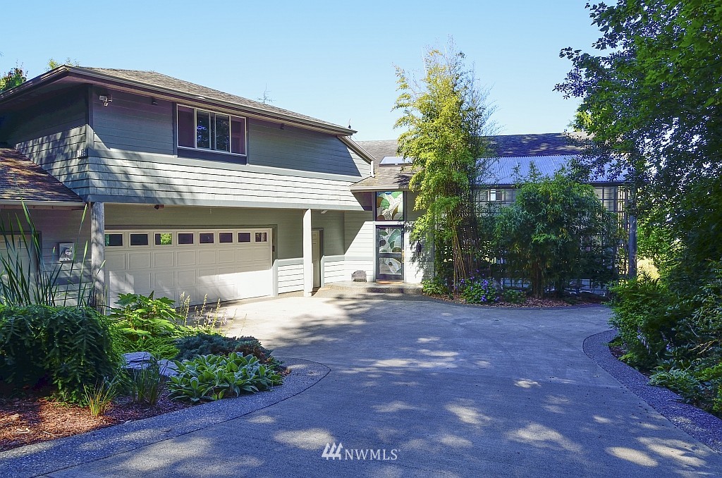 3495 Robertson Road Bellingham, WA 98226 - Photo 1 of 22 Gallery Image 1