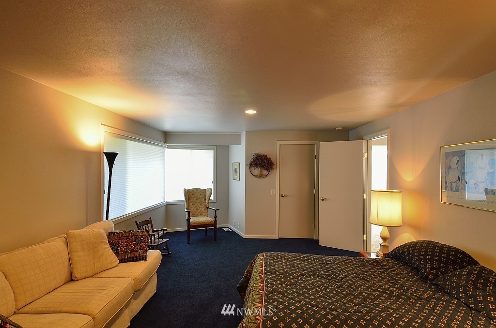 3495 Robertson Road Bellingham, WA 98226 - Photo 14 of 22 Gallery Image 14