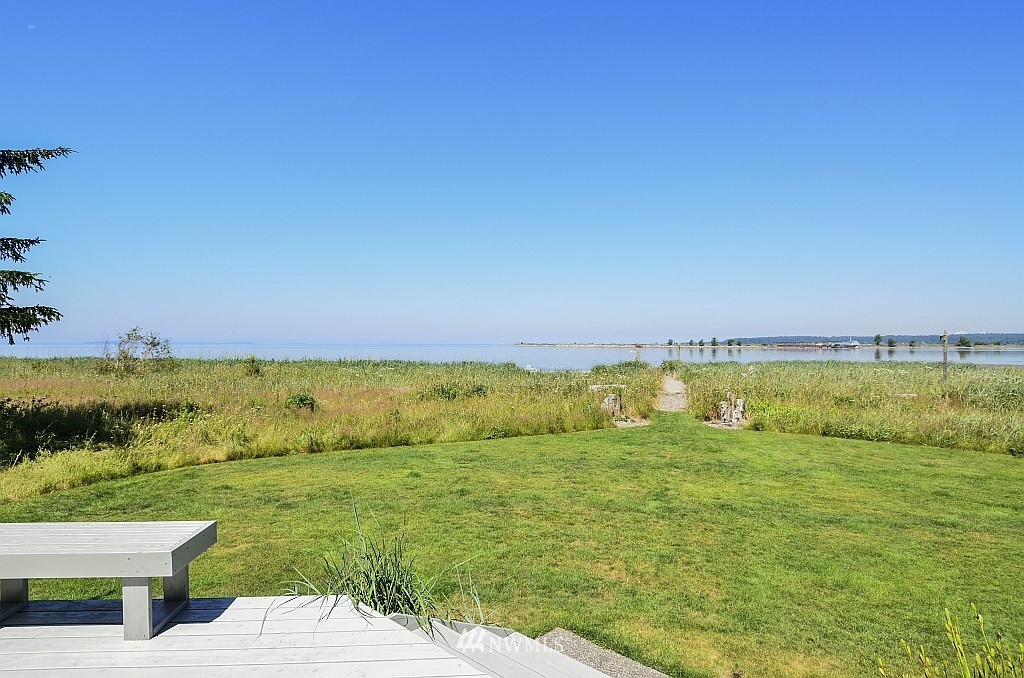 3495 Robertson Road Bellingham, WA 98226 - Photo 20 of 22 Gallery Image 20