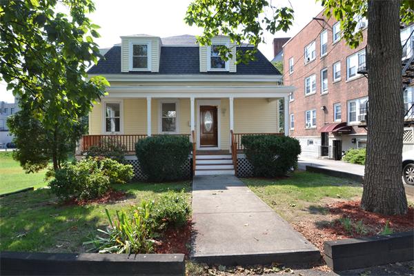 11 Gilson Road Quincy, MA 02169 - Photo 4 of 20 Gallery Image 4