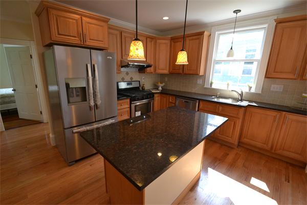 11 Gilson Road Quincy, MA 02169 - Photo 5 of 20 Gallery Image 5