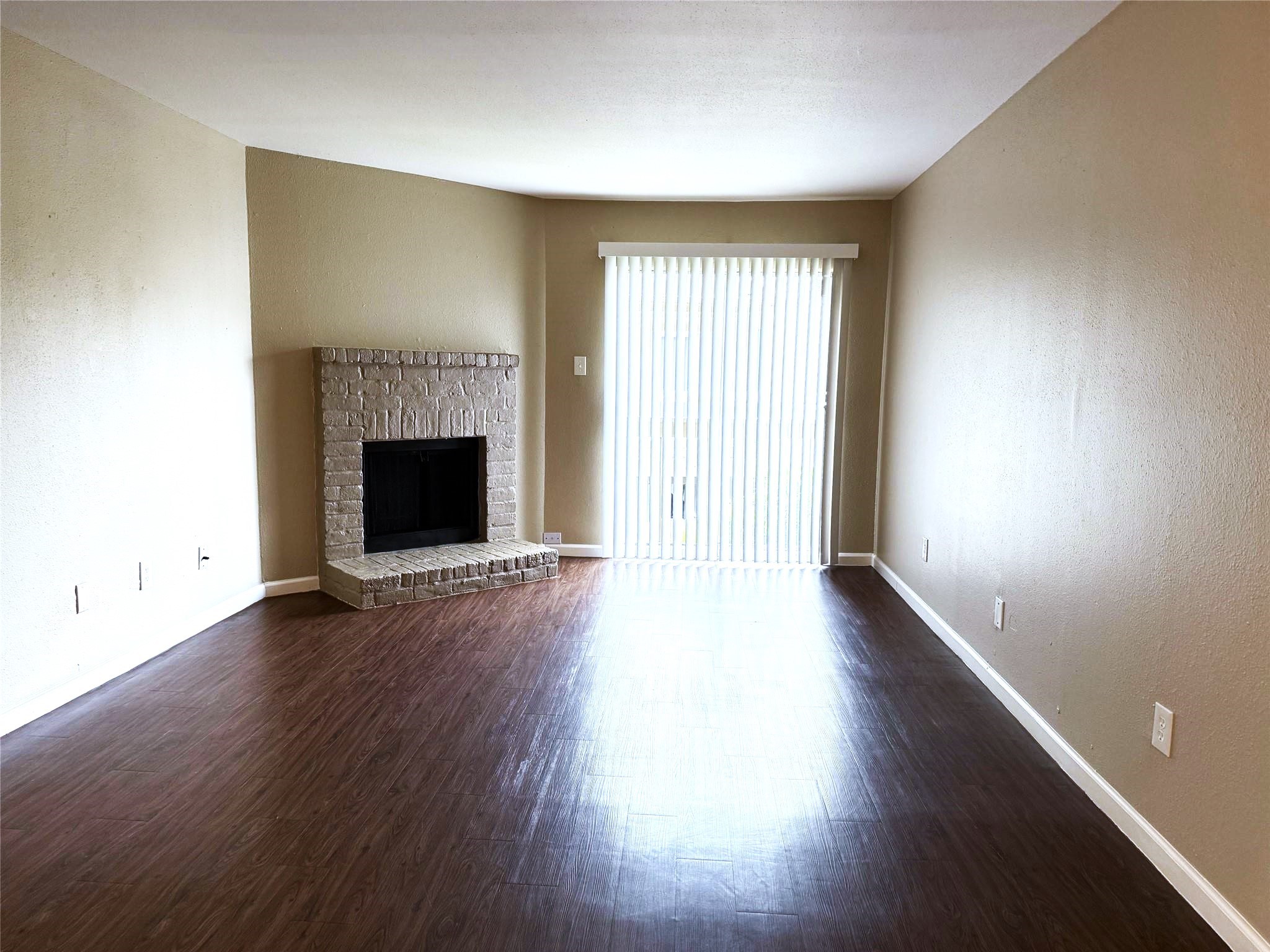 2200 Cypress Landing Road, Unit C10 Houston, TX 77090 - Photo 2 of 8