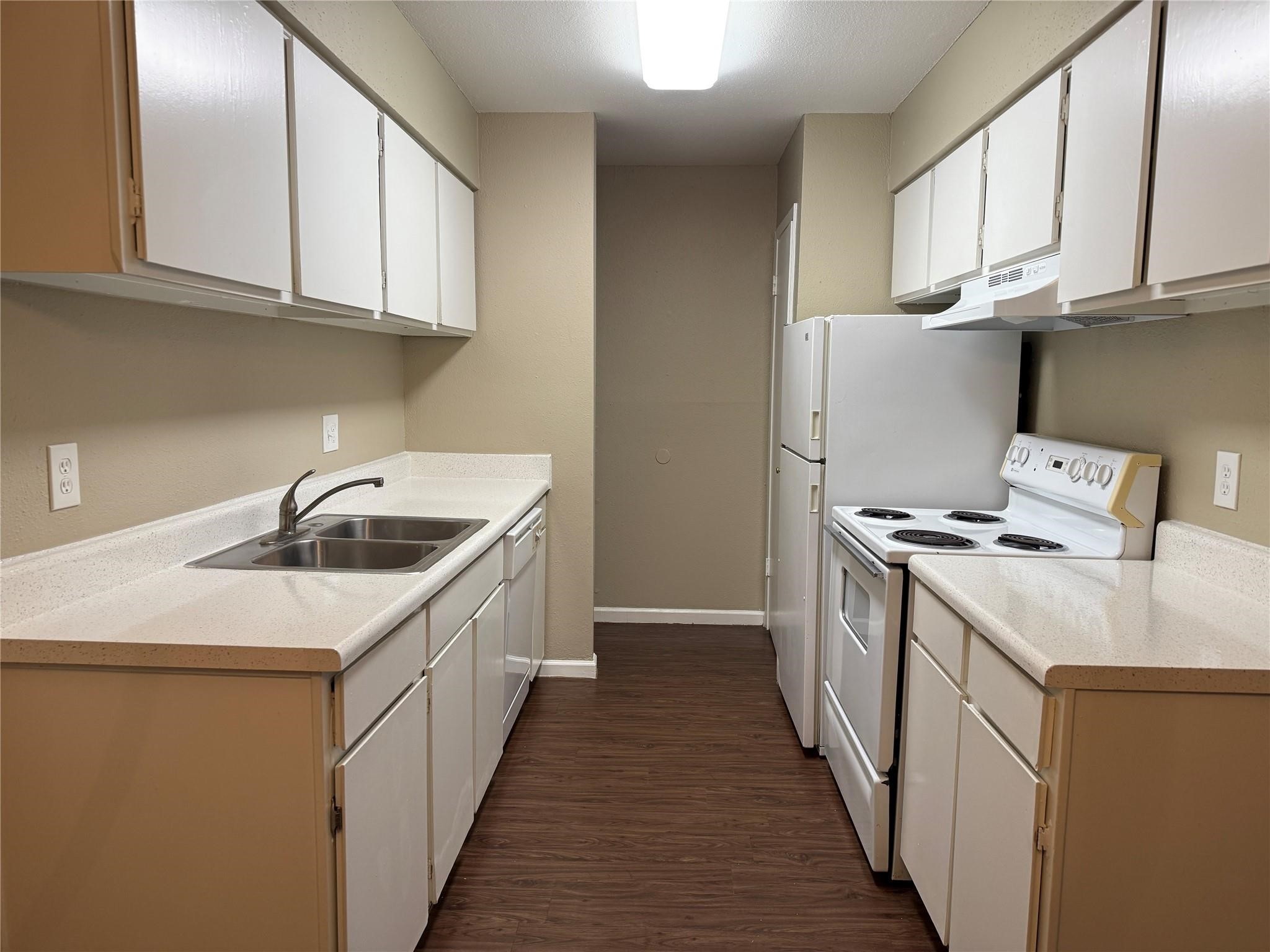 2200 Cypress Landing Road, Unit C10 Houston, TX 77090 - Photo 6 of 8