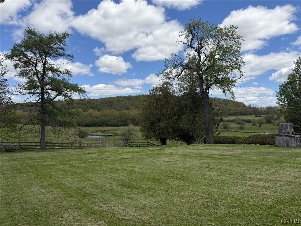 289 Babcock Hill Road Winfield, NY 13491 - Photo 6 of 37
