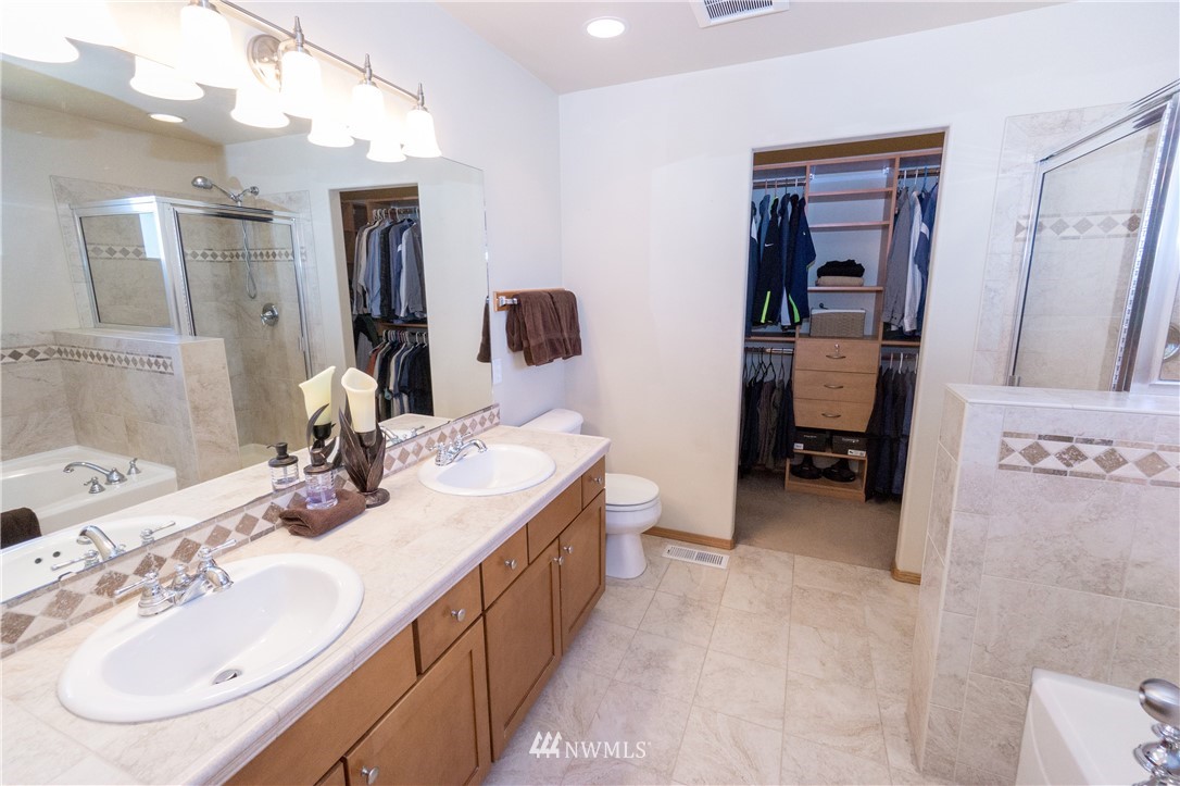 3117 179th Street Southeast Bothell, WA 98012 - Photo 14 of 25
