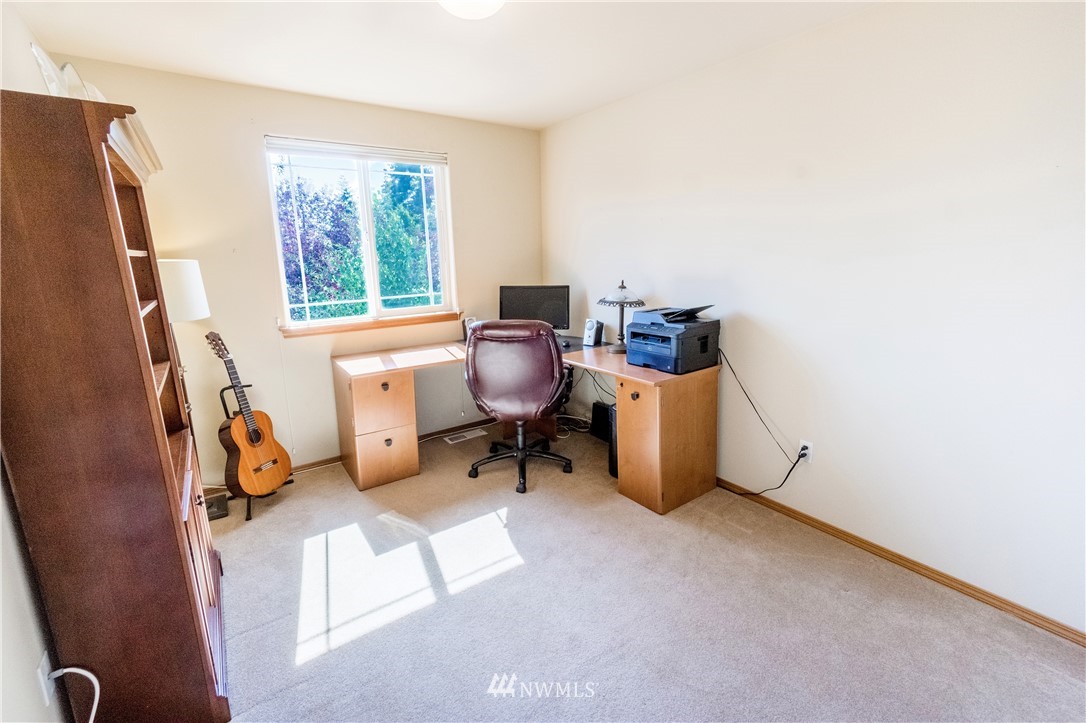 3117 179th Street Southeast Bothell, WA 98012 - Photo 18 of 25