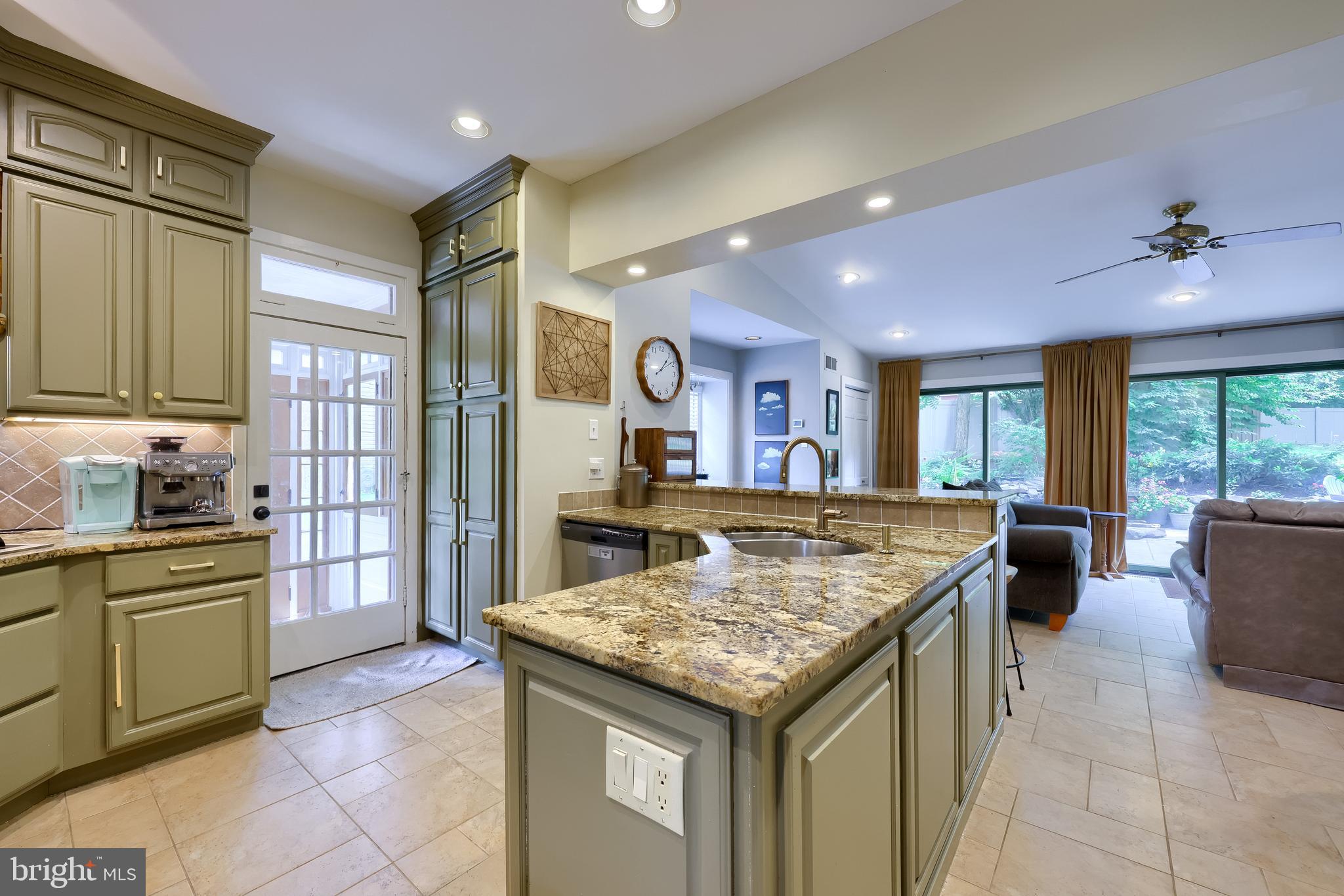 484 Country Club Road York, PA 17403 - Photo 18 of 70 Gallery Image 18