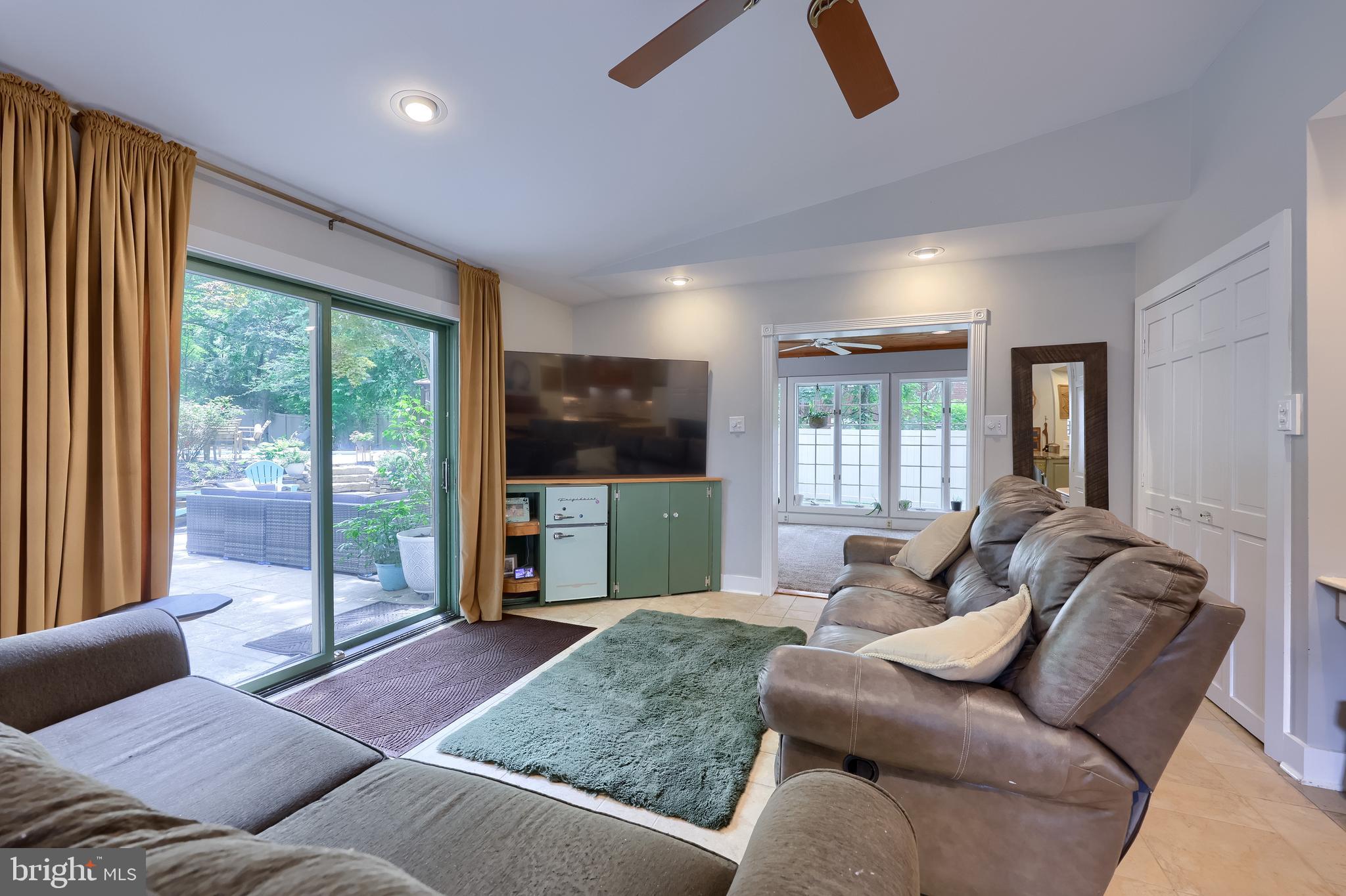 484 Country Club Road York, PA 17403 - Photo 29 of 70 Gallery Image 29