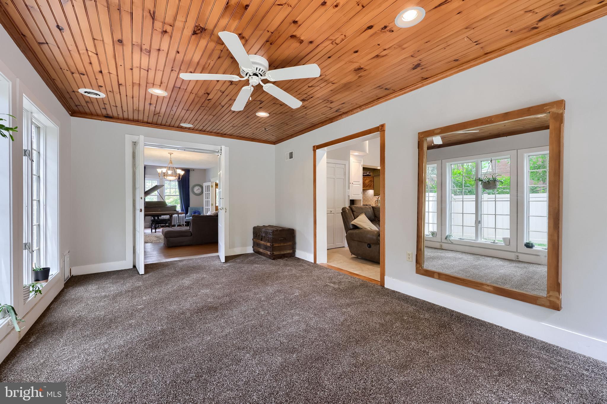 484 Country Club Road York, PA 17403 - Photo 34 of 70 Gallery Image 34