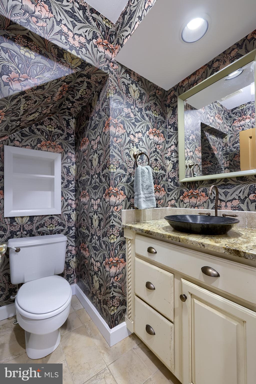 484 Country Club Road York, PA 17403 - Photo 36 of 70 Gallery Image 36